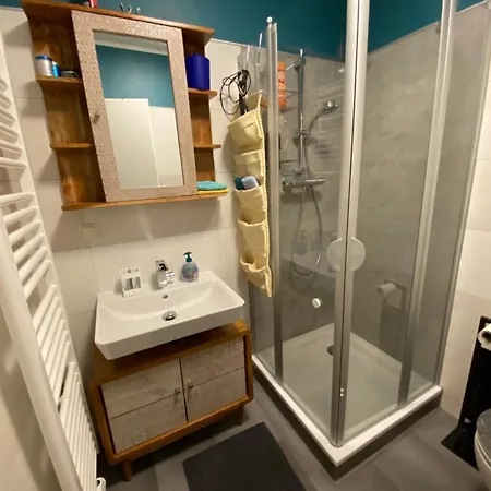 아파트 Studio-apartment *